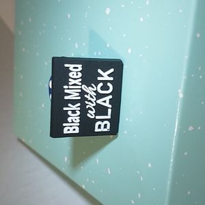 Jibbitz shoe wristlet charms 3x$12✌️💗